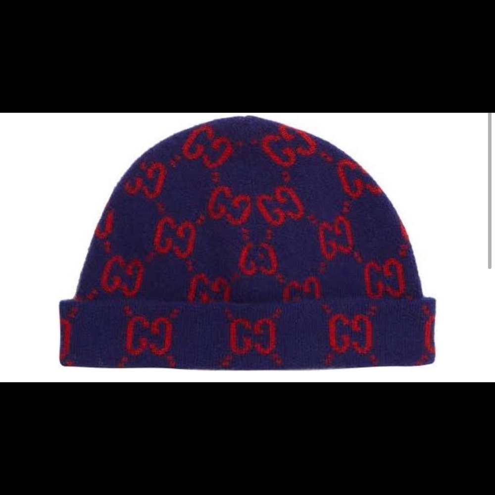 Authentic Gucci wool infant hat. Fits 0-6 months